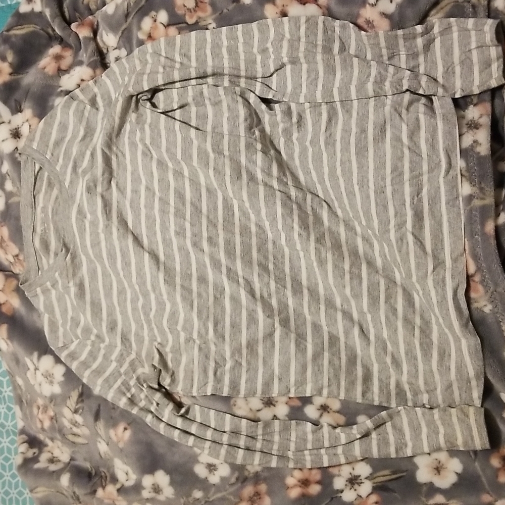sleeves long t-shirt